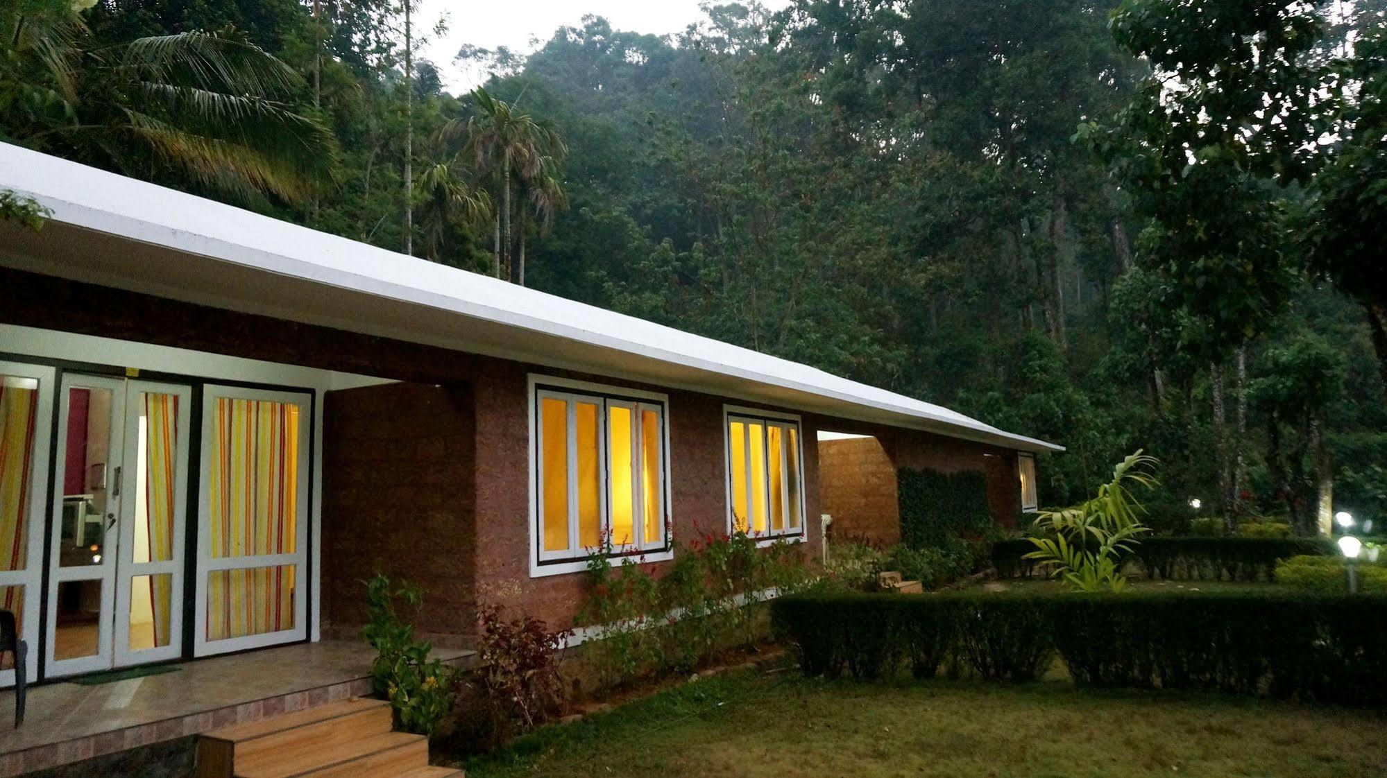 Falling Waters Munnar Ngoại thất bức ảnh